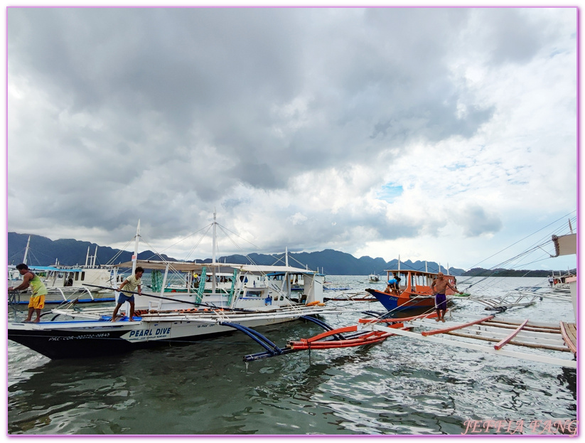 Coron Island Hopping,Palawan,Philippine,七子礁岩Siete Pecados,凱央根湖Kayangan Lake,巴拉望,珊瑚花園Coral Garden,科隆,菲律賓,雙子環礁Twin Lagoons