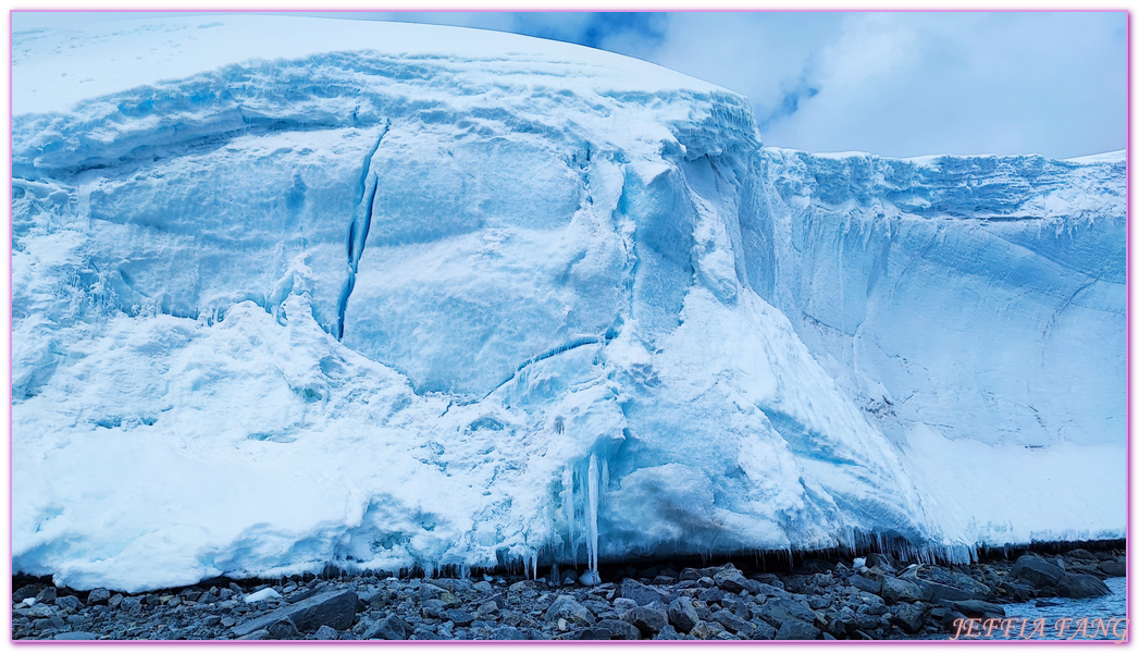 南極Antarctica,南極旅遊,多里安灣 Dorian Bay,庫佛維爾島Cuverville island,極地之旅,達莫角 Damoy Point,鳳凰旅遊,龐洛PONANT郵輪星輝號LE LYRIAL