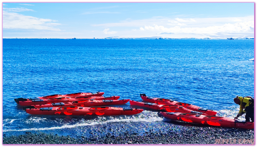 Antarctica,世界極地之旅,企鵝公路,企鵝孵蛋,企鵝跳水,南極旅遊,威德爾海峽Weddell Sea,布朗海崖Brown Bluff,平頂冰山,龐洛PONANT郵輪星輝號LE LYRIAL