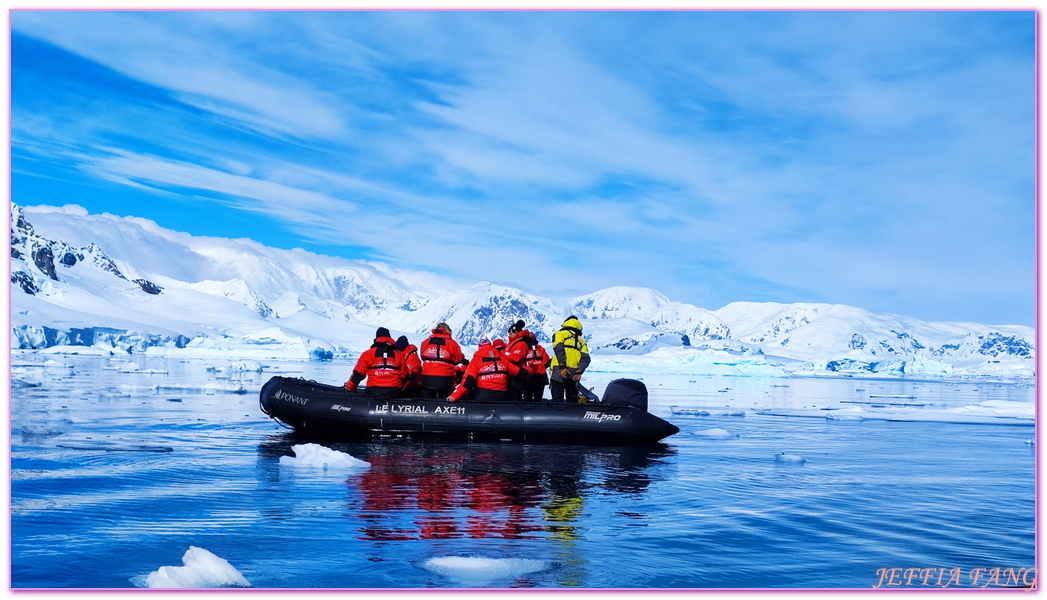 Antarctica,世界極地之旅,冰原,冰架,冰棚,冰蓋,平頂冰山,斯伯特島Spert Island,班克羅夫特灣Bancroft Bay