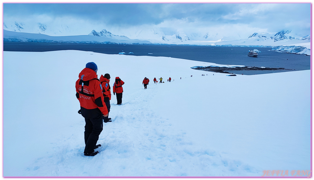 南極Antarctica,南極旅遊,多里安灣 Dorian Bay,庫佛維爾島Cuverville island,極地之旅,達莫角 Damoy Point,鳳凰旅遊,龐洛PONANT郵輪星輝號LE LYRIAL