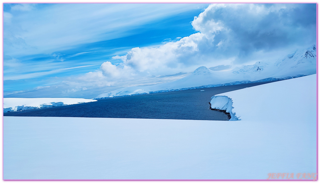 南極Antarctica,南極旅遊,多里安灣 Dorian Bay,庫佛維爾島Cuverville island,極地之旅,達莫角 Damoy Point,鳳凰旅遊,龐洛PONANT郵輪星輝號LE LYRIAL