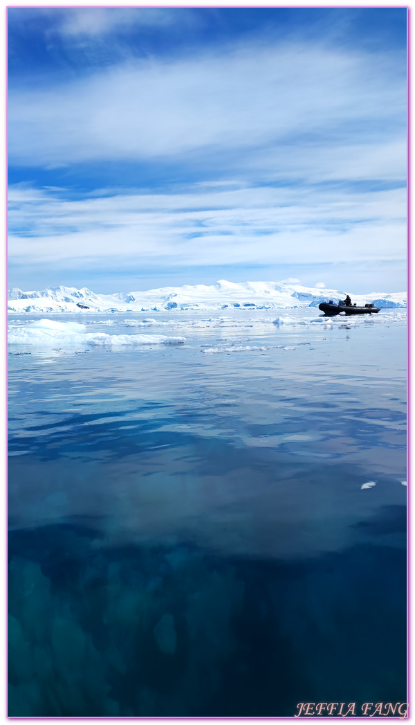 Antarctica,世界極地之旅,冰原,冰架,冰棚,冰蓋,平頂冰山,斯伯特島Spert Island,班克羅夫特灣Bancroft Bay