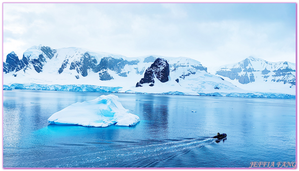 南極Antarctica,南極旅遊,多里安灣 Dorian Bay,庫佛維爾島Cuverville island,極地之旅,達莫角 Damoy Point,鳳凰旅遊,龐洛PONANT郵輪星輝號LE LYRIAL