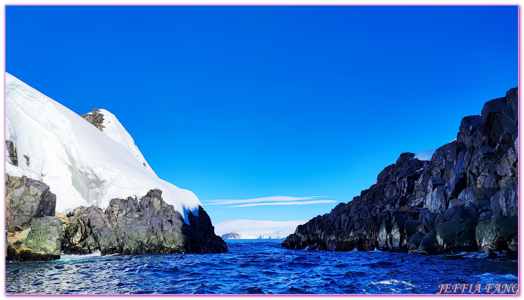 Antarctica,世界極地之旅,冰原,冰架,冰棚,冰蓋,平頂冰山,斯伯特島Spert Island,班克羅夫特灣Bancroft Bay