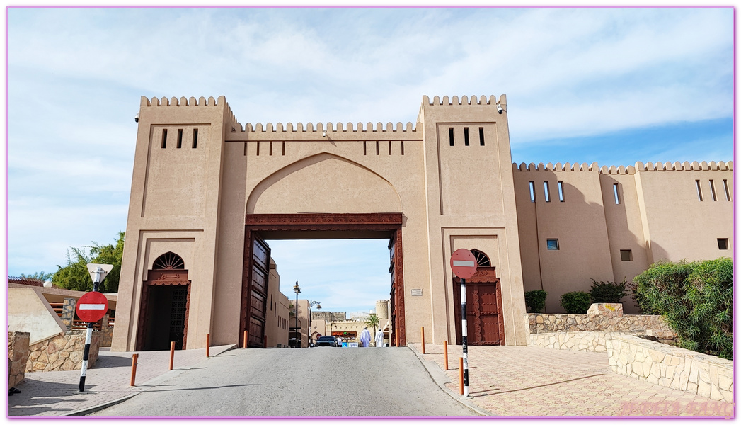 Nizwa Fort,Oman,尼茲瓦古堡,阿拉伯聯合大公國,阿曼Ｏｍａｎ,馬斯碦特Muscat