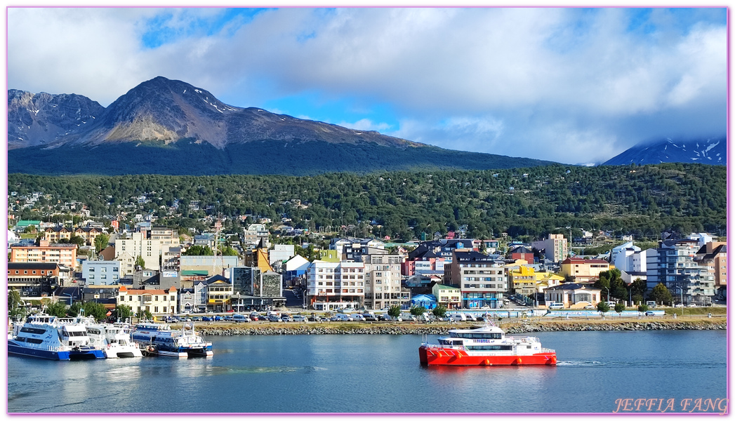 Le Lyrial,PONANT,Ushuaia,世界之南,企鵝牆,南極旅遊,南美洲旅遊,帝王蟹,星輝號,火地島,烏蘇懷亞,阿根廷Argentina,龐洛郵輪