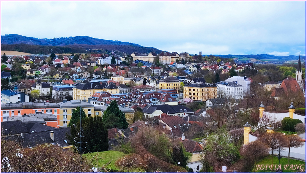 奧地利Austria,寰宇精品河輪UNIWORD Boutique River Cruises,梅爾克Melk,梅爾克修道院圖書館Stift Melk,歐洲深度旅遊,歐洲精品河輪之旅,瓦豪文化景觀Wachau Cultural Landscape,瓦豪河谷Wachau Valley