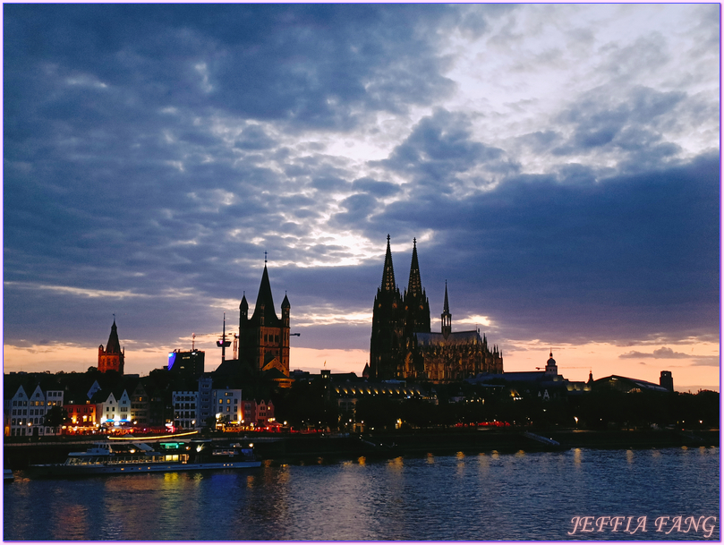 寰宇精品河輪UNIWORLD Boutique River Cruises,歐洲Europe,科隆Cologne,科隆大教堂Cologne Cathedral,科隆老城區,萊茵河Rhine River 寰宇精品河輪UNIWORLD Boutique River Cruises,歐洲Europe,科隆Cologne,科隆大教堂Cologne Cathedral,科隆老城區,萊茵河Rhine River