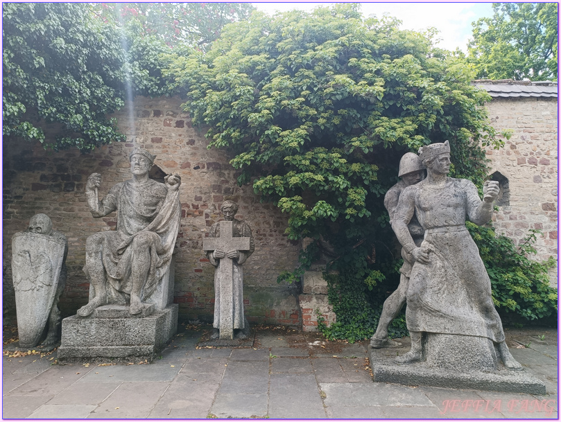 三一教堂Dreifaltigkeitskirche,寰宇精品河輪UNIWORLD Boutique River Cruises,德國Germany,德國斯派爾Speyer,抗議紀念教堂Gedächtniskirche,斯派爾主教堂,斯派爾舊城門,歐洲Europe,萊茵河Rhine River 三一教堂Dreifaltigkeitskirche,寰宇精品河輪UNIWORLD Boutique River Cruises,德國Germany,德國斯派爾Speyer,抗議紀念教堂Gedächtniskirche,斯派爾主教堂,斯派爾舊城門,歐洲Europe,萊茵河Rhine River