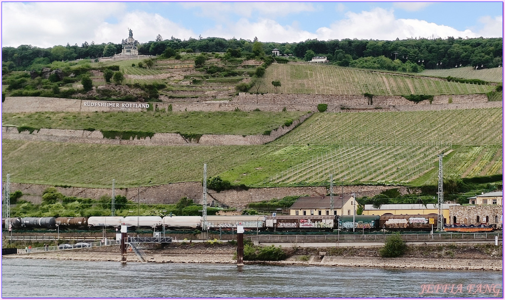 博怕德Boppard,呂德斯海姆Rudesheim,寰宇精品河輪UNIWORLD Boutique River Cruises,布勞巴赫Braubach,科布倫茲Koblenz,萊茵河Rhine River,萊茵河中上游河谷 博怕德Boppard,呂德斯海姆Rudesheim,寰宇精品河輪UNIWORLD Boutique River Cruises,布勞巴赫Braubach,科布倫茲Koblenz,萊茵河Rhine River,萊茵河中上游河谷