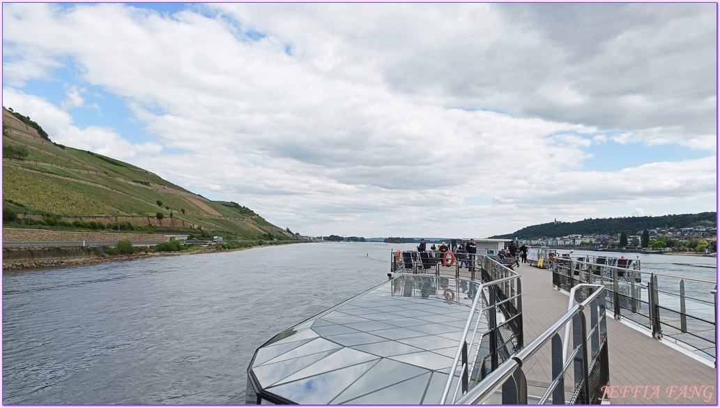 博怕德Boppard,呂德斯海姆Rudesheim,寰宇精品河輪UNIWORLD Boutique River Cruises,布勞巴赫Braubach,科布倫茲Koblenz,萊茵河Rhine River,萊茵河中上游河谷 博怕德Boppard,呂德斯海姆Rudesheim,寰宇精品河輪UNIWORLD Boutique River Cruises,布勞巴赫Braubach,科布倫茲Koblenz,萊茵河Rhine River,萊茵河中上游河谷