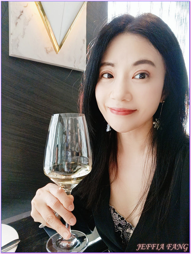 伊莉莎白號S.S. Elisabeth,寰宇精品河輪UNIWORLD Boutique River Cruises,德國Germany,歐洲旅遊,歐洲河輪,法國France,瑞士Switzerland,維多利亞號S.S. Victoria,荷蘭Netherlands,萊茵河中上游河谷