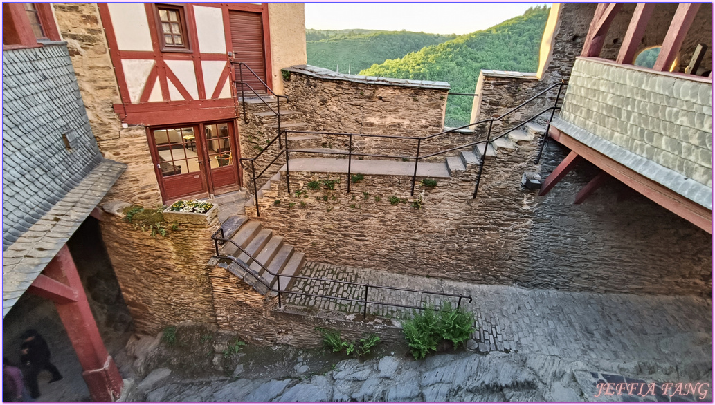 寰宇精品河輪UNIWORLD Boutique River Cruises,布勞巴赫Braubach,歐洲Europe,萊茵河Rhine River,馬克思堡Marksburg Castle 寰宇精品河輪UNIWORLD Boutique River Cruises,布勞巴赫Braubach,歐洲Europe,萊茵河Rhine River,馬克思堡Marksburg Castle