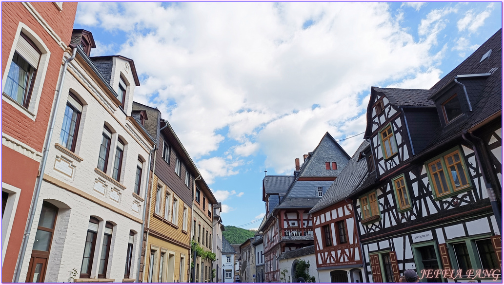寰宇精品河輪UNIWORLD Boutique River Cruises,布勞巴赫老城區Braubach Village,歐洲Europe,萊茵河Rhine River,馬克思堡Marksburg Castle 寰宇精品河輪UNIWORLD Boutique River Cruises,布勞巴赫老城區Braubach Village,歐洲Europe,萊茵河Rhine River,馬克思堡Marksburg Castle