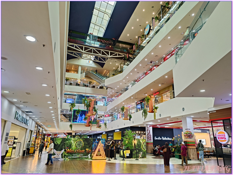 古晉City Tour,古晉KuChing,古晉大伯公廟,古晉老城區,巴都干圓環貓雕像,達雅族豐收祭遊行,馬來西亞Malaysia,馬來西亞旅遊 古晉City Tour,古晉KuChing,古晉大伯公廟,古晉老城區,巴都干圓環貓雕像,達雅族豐收祭遊行,馬來西亞Malaysia,馬來西亞旅遊