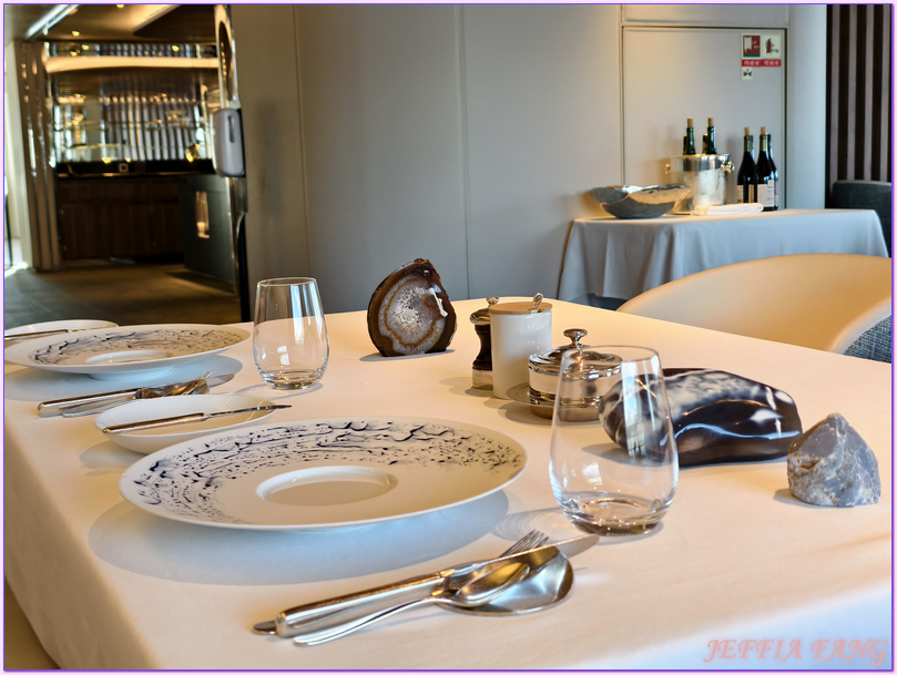 北極Arctic,卓越餐飲中心Ducasse Conseil,指揮官夏古號Le Commandant Charcot,極地之旅,正北極,米其林名廚Alain Ducasse,龐洛PONANT郵輪 北極Arctic,卓越餐飲中心Ducasse Conseil,指揮官夏古號Le Commandant Charcot,極地之旅,正北極,米其林名廚Alain Ducasse,龐洛PONANT郵輪