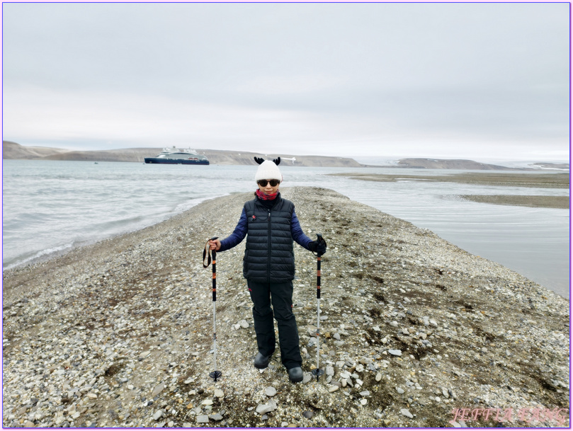 北極Arctic,指揮官夏古號Le Commandant Charcot,極地之旅,極地健行Polar Hike,極地探險,極地跳水Polar Plunge,龐洛PONANT郵輪