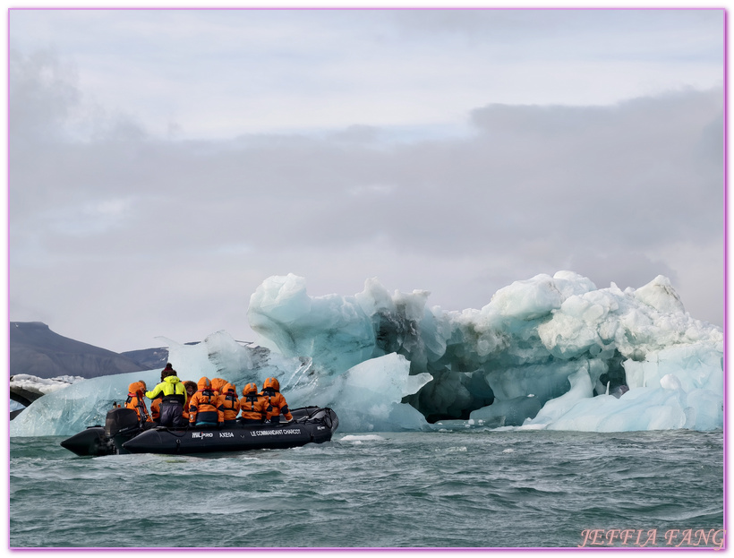 內格里冰川Negribreen,北極Arctic,指揮官夏古號Le Commandant Charcot,斯匹茲卑爾根島Spitsbergen,斯瓦爾巴群島Svalbard,極地之旅,龐洛PONANT郵輪 內格里冰川Negribreen,北極Arctic,指揮官夏古號Le Commandant Charcot,斯匹茲卑爾根島Spitsbergen,斯瓦爾巴群島Svalbard,極地之旅,龐洛PONANT郵輪