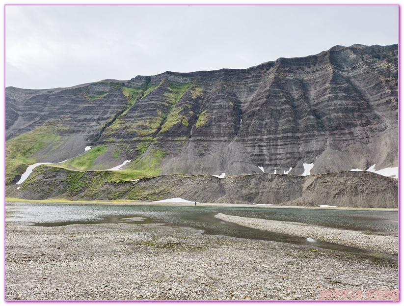 勒倫布克塔Rorenbukta,北極Arctic,指揮官夏古號Le Commandant Charcot,斯匹茲卑爾根島Spitsbergen,極地之旅,龐洛PONANT郵輪 勒倫布克塔Rorenbukta,北極Arctic,指揮官夏古號Le Commandant Charcot,斯匹茲卑爾根島Spitsbergen,極地之旅,龐洛PONANT郵輪