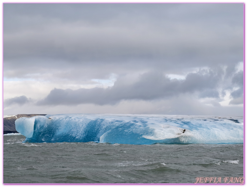 內格里冰川Negribreen,北極Arctic,指揮官夏古號Le Commandant Charcot,斯匹茲卑爾根島Spitsbergen,斯瓦爾巴群島Svalbard,極地之旅,龐洛PONANT郵輪 內格里冰川Negribreen,北極Arctic,指揮官夏古號Le Commandant Charcot,斯匹茲卑爾根島Spitsbergen,斯瓦爾巴群島Svalbard,極地之旅,龐洛PONANT郵輪