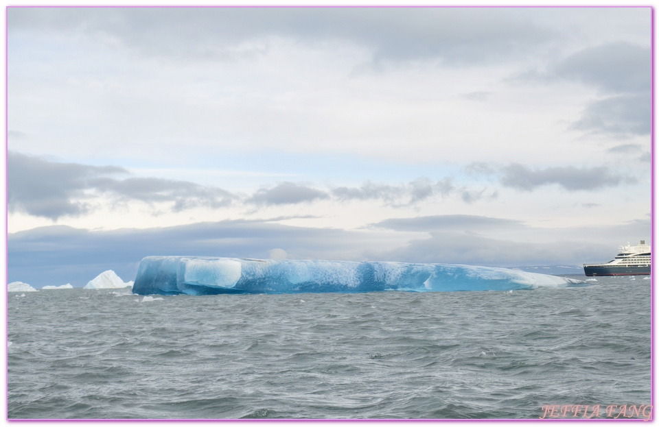 內格里冰川Negribreen,北極Arctic,指揮官夏古號Le Commandant Charcot,斯匹茲卑爾根島Spitsbergen,斯瓦爾巴群島Svalbard,極地之旅,龐洛PONANT郵輪 內格里冰川Negribreen,北極Arctic,指揮官夏古號Le Commandant Charcot,斯匹茲卑爾根島Spitsbergen,斯瓦爾巴群島Svalbard,極地之旅,龐洛PONANT郵輪