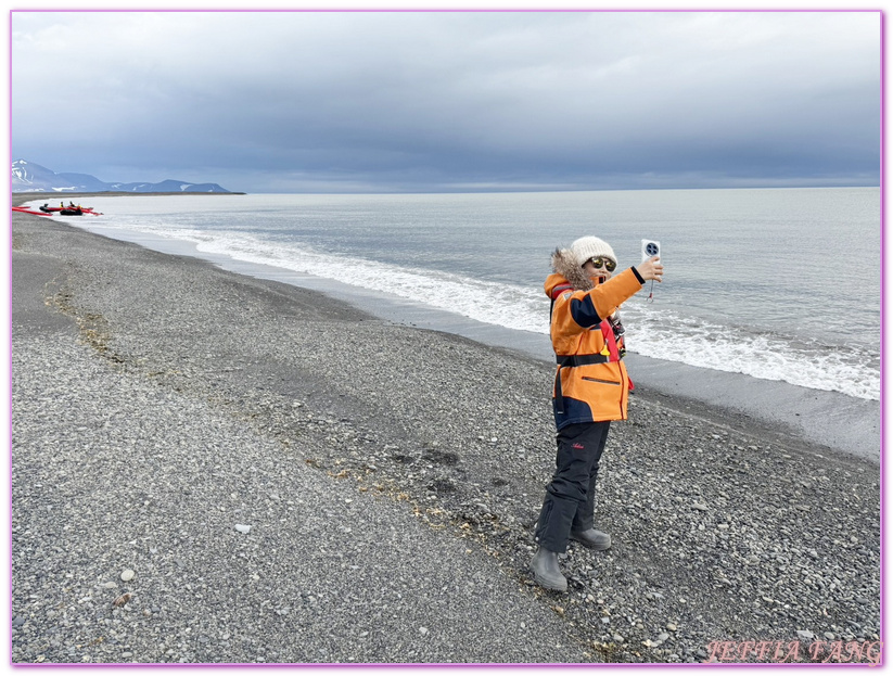 勒倫布克塔Rorenbukta,北極Arctic,指揮官夏古號Le Commandant Charcot,斯匹茲卑爾根島Spitsbergen,極地之旅,龐洛PONANT郵輪 勒倫布克塔Rorenbukta,北極Arctic,指揮官夏古號Le Commandant Charcot,斯匹茲卑爾根島Spitsbergen,極地之旅,龐洛PONANT郵輪