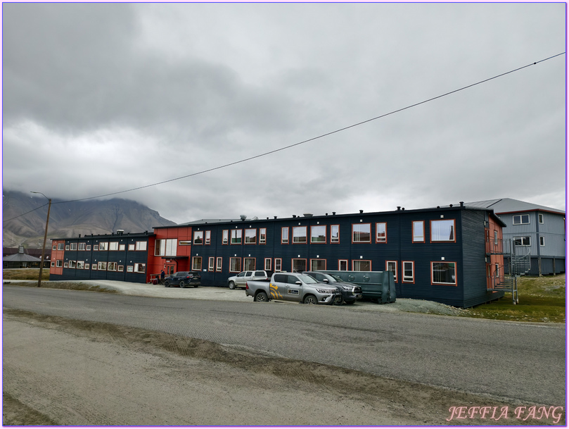 Green Dog Svalbard,世界最北的城市,北極Arctic,指揮官夏古號Le Commandant Charcot,挪威Norway,斯匹茲卑爾根島Spitsbergen,斯瓦爾巴全球種子庫,斯瓦爾巴群島Svalbard,朗伊爾大街,極地之旅,龐洛PONANT郵輪