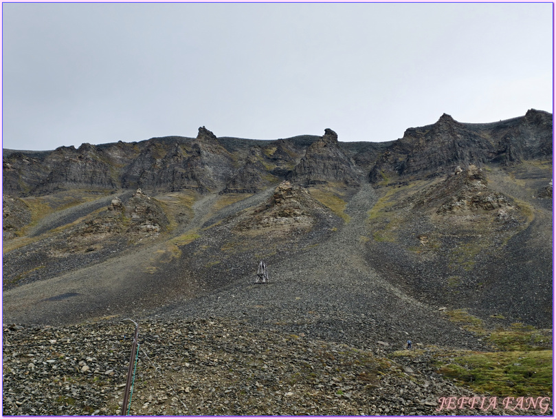 Green Dog Svalbard,世界最北的城市,北極Arctic,指揮官夏古號Le Commandant Charcot,挪威Norway,斯匹茲卑爾根島Spitsbergen,斯瓦爾巴全球種子庫,斯瓦爾巴群島Svalbard,朗伊爾大街,極地之旅,龐洛PONANT郵輪