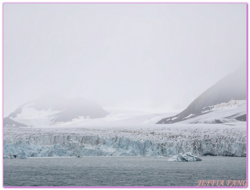 北極Arctic,布爾格布克塔Burgerbukta峽灣,指揮官夏古號Le Commandant Charcot,斯匹茲卑爾根島Spitsbergen,極地之旅,維貝布林Wibebreen冰川,龐洛PONANT郵輪 北極Arctic,布爾格布克塔Burgerbukta峽灣,指揮官夏古號Le Commandant Charcot,斯匹茲卑爾根島Spitsbergen,極地之旅,維貝布林Wibebreen冰川,龐洛PONANT郵輪