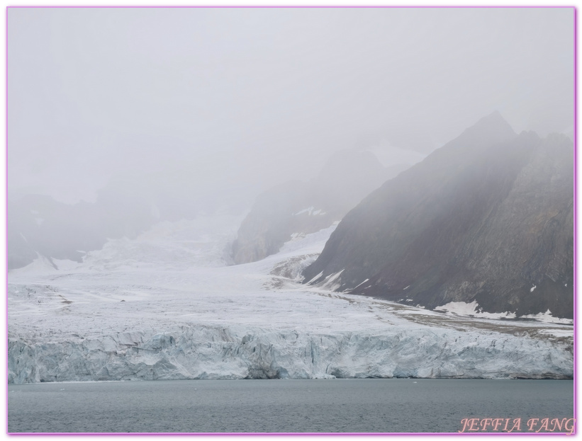 北極Arctic,布爾格布克塔Burgerbukta峽灣,指揮官夏古號Le Commandant Charcot,斯匹茲卑爾根島Spitsbergen,極地之旅,維貝布林Wibebreen冰川,龐洛PONANT郵輪 北極Arctic,布爾格布克塔Burgerbukta峽灣,指揮官夏古號Le Commandant Charcot,斯匹茲卑爾根島Spitsbergen,極地之旅,維貝布林Wibebreen冰川,龐洛PONANT郵輪