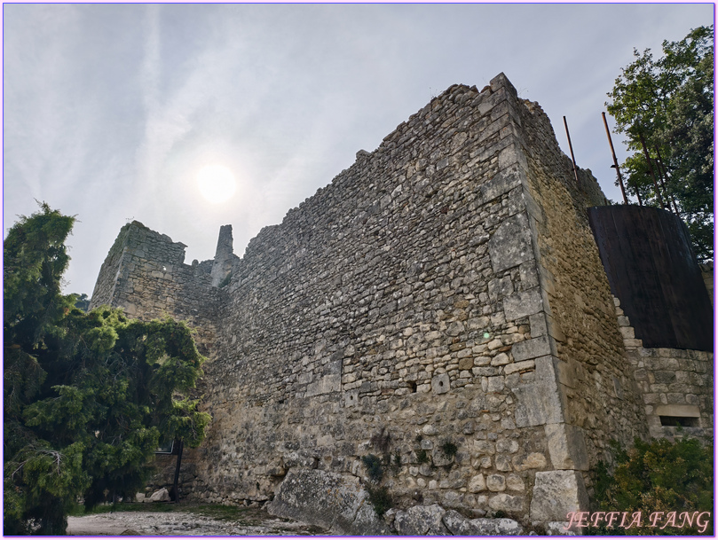 呂貝隆Luberon,奧佩德-勒-維埃Oppède-le-Vieux,奧佩德古城 Oppède le Vieux  village,普羅旺斯Provence,沃克呂茲省Vaucluse,法國France,法國旅遊