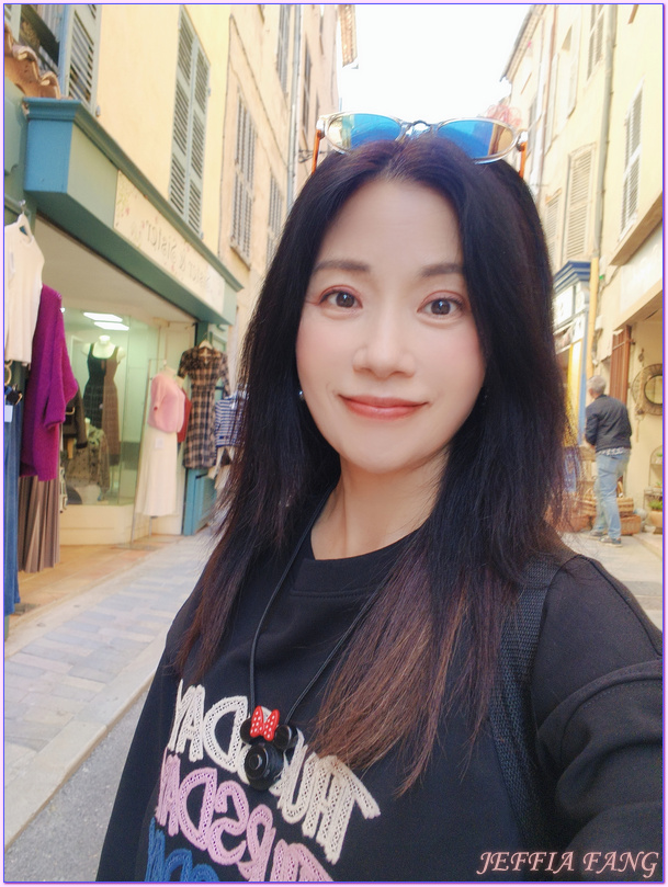 Rocher et grottes troglodytes de Cotignac,普羅旺斯Provence,法國France,法國旅遊,科蒂尼亞克 Cotignac