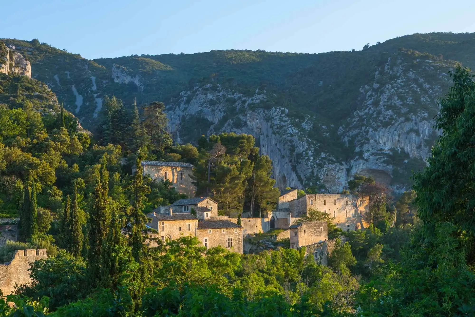 呂貝隆Luberon,奧佩德-勒-維埃Oppède-le-Vieux,奧佩德古城 Oppède le Vieux village,普羅旺斯Provence,沃克呂茲省Vaucluse,法國France,法國旅遊 呂貝隆Luberon,奧佩德-勒-維埃Oppède-le-Vieux,奧佩德古城 Oppède le Vieux village,普羅旺斯Provence,沃克呂茲省Vaucluse,法國France,法國旅遊