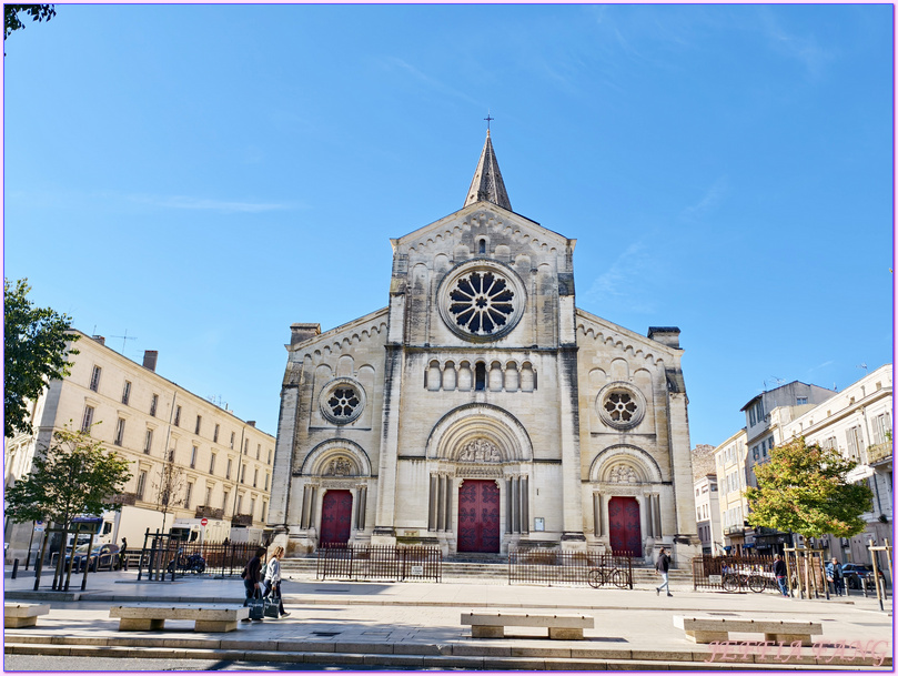 世界文化遺產,加爾Gard,奧克西塔尼Occitanie,尼姆Nimes,尼姆競技場Les Arènes de Nîmes,方形神殿Maison Carrée