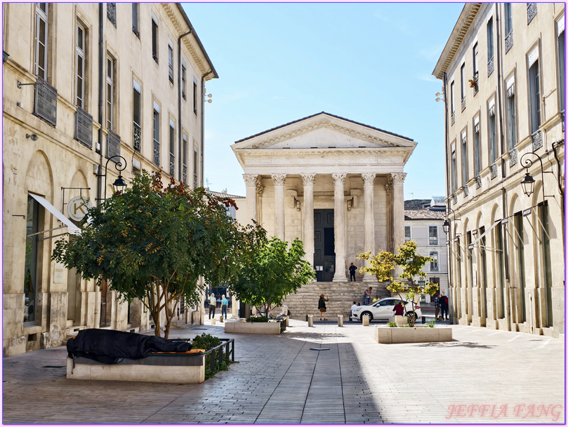 世界文化遺產,加爾Gard,奧克西塔尼Occitanie,尼姆Nimes,尼姆競技場Les Arènes de Nîmes,方形神殿Maison Carrée 世界文化遺產,加爾Gard,奧克西塔尼Occitanie,尼姆Nimes,尼姆競技場Les Arènes de Nîmes,方形神殿Maison Carrée