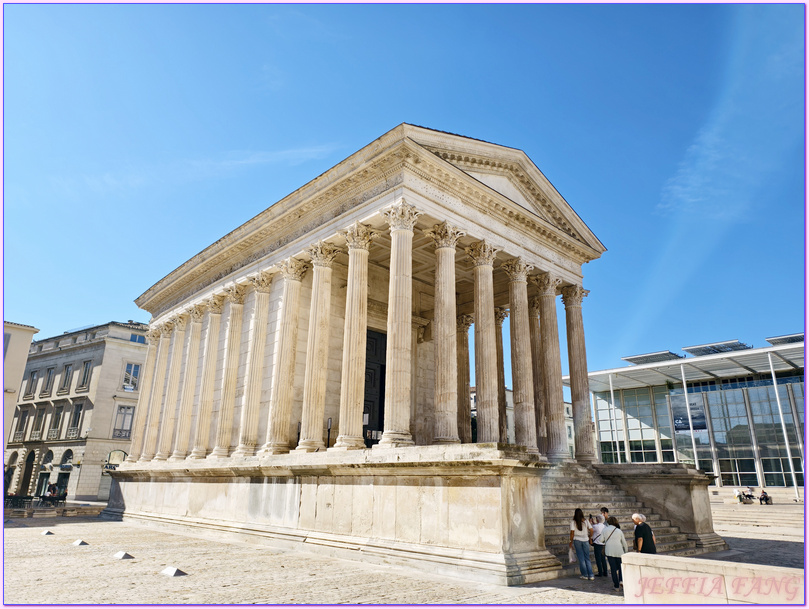 世界文化遺產,加爾Gard,奧克西塔尼Occitanie,尼姆Nimes,尼姆競技場Les Arènes de Nîmes,方形神殿Maison Carrée 世界文化遺產,加爾Gard,奧克西塔尼Occitanie,尼姆Nimes,尼姆競技場Les Arènes de Nîmes,方形神殿Maison Carrée