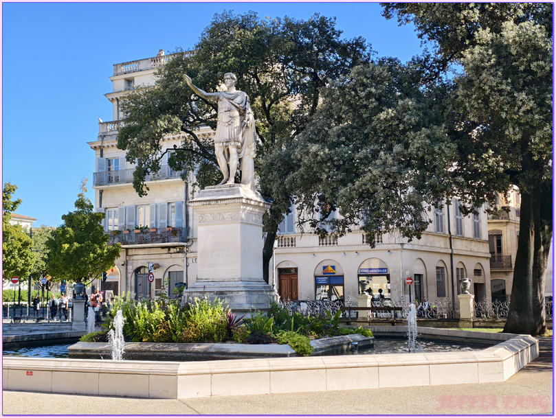 世界文化遺產,加爾Gard,奧克西塔尼Occitanie,尼姆Nimes,尼姆競技場Les Arènes de Nîmes,方形神殿Maison Carrée 世界文化遺產,加爾Gard,奧克西塔尼Occitanie,尼姆Nimes,尼姆競技場Les Arènes de Nîmes,方形神殿Maison Carrée