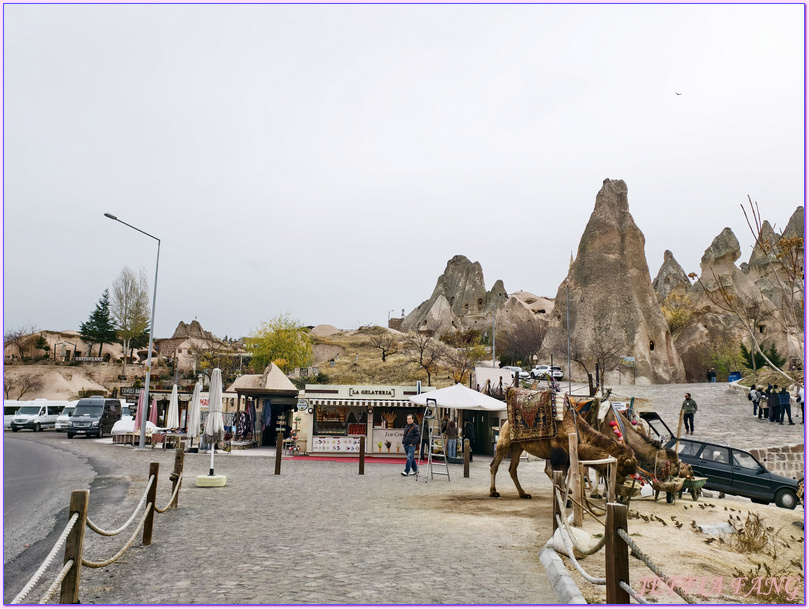 卡帕多奇亞Cappadocia,土耳其Turkiye,土耳其旅遊,格雷梅Goreme,烏奇沙城堡Uchisar Castle,獵人谷Hunting Valley,駱駝岩Camel Rock,鴿子谷Pigeon Valley
