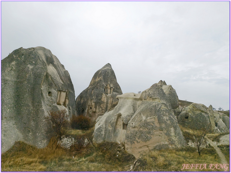 卡帕多奇亞Cappadocia,土耳其Turkiye,土耳其旅遊,格雷梅Goreme,烏奇沙城堡Uchisar Castle,獵人谷Hunting Valley,駱駝岩Camel Rock,鴿子谷Pigeon Valley