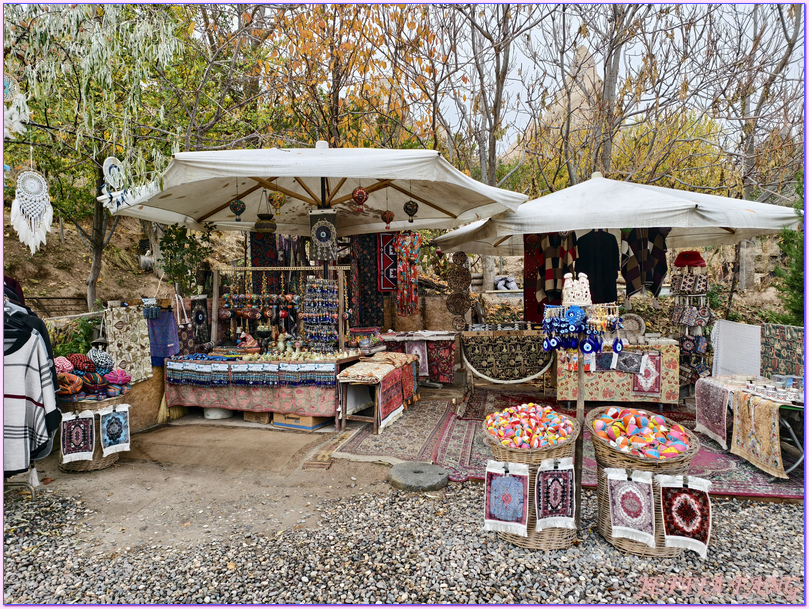 卡帕多奇亞Cappadocia,土耳其Turkiye,土耳其旅遊,格雷梅Goreme,烏奇沙城堡Uchisar Castle,獵人谷Hunting Valley,駱駝岩Camel Rock,鴿子谷Pigeon Valley