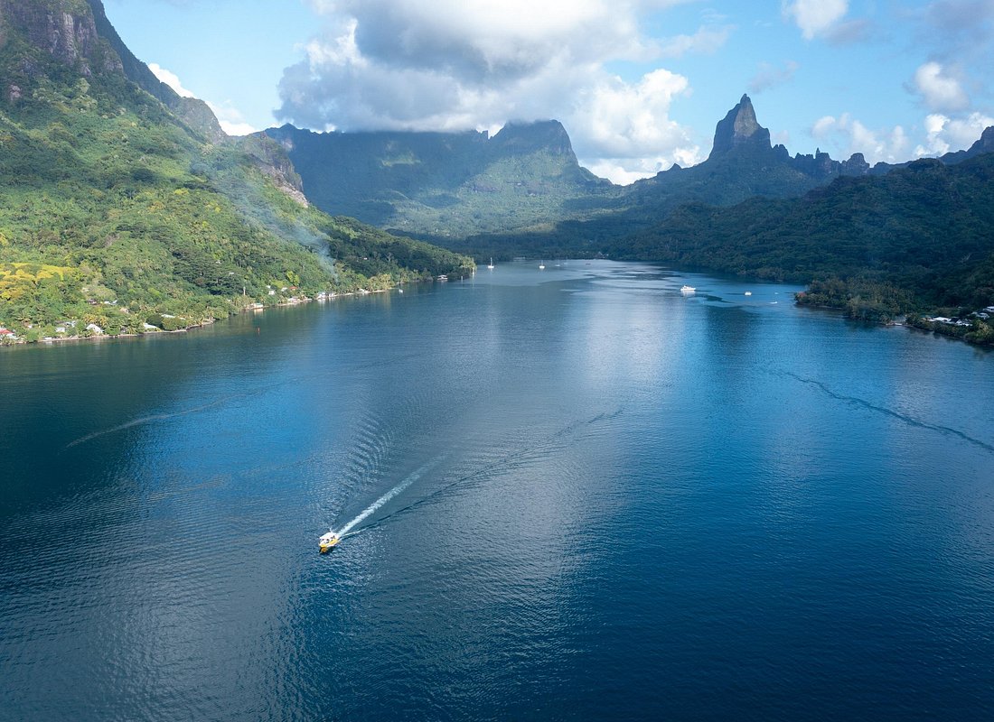 保羅高更號郵輪Paul Gauguin Cruises,大溪地Tahiti,法屬玻里尼西亞FrenchPolynesia,社會群島Society Islands,茉莉亞島Moorea,龐洛PONANT郵輪